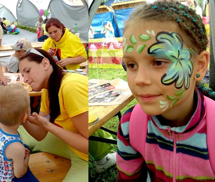 Animátorky na pódiu — deti tancujú